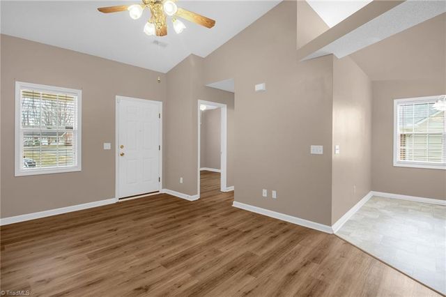 124 Bethania Oaks Circle, Pfafftown, NC 27040