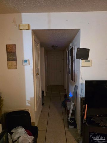 5504 Clearwater Ave, Pensacola, FL 32505