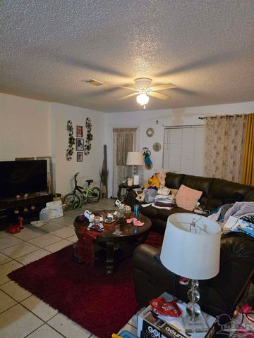 5504 Clearwater Ave, Pensacola, FL 32505