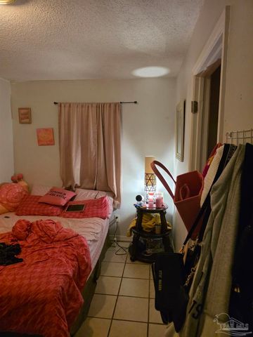 5504 Clearwater Ave, Pensacola, FL 32505