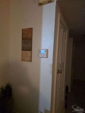 5504 Clearwater Ave, Pensacola, FL 32505