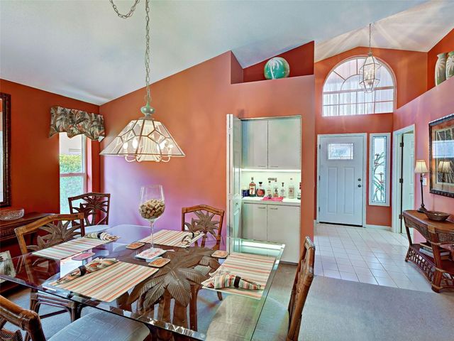 1176 HARBOR TOWN WAY, Venice, FL 34292