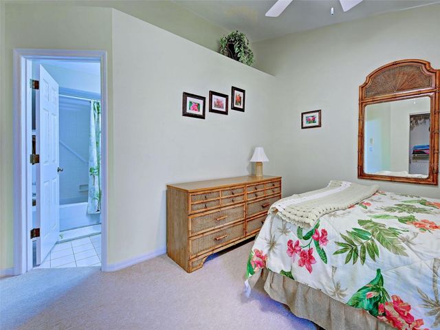 1176 HARBOR TOWN WAY, Venice, FL 34292