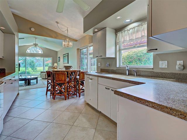 1176 HARBOR TOWN WAY, Venice, FL 34292