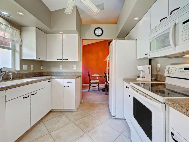 1176 HARBOR TOWN WAY, Venice, FL 34292