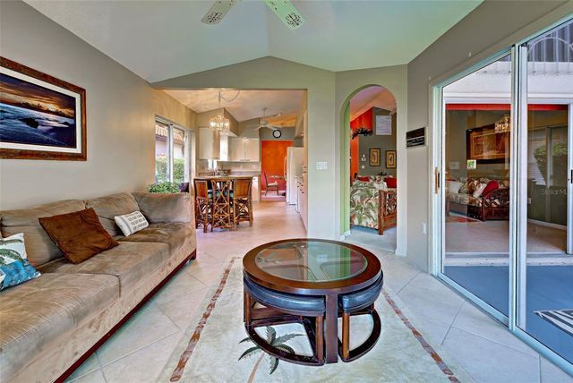 1176 HARBOR TOWN WAY, Venice, FL 34292