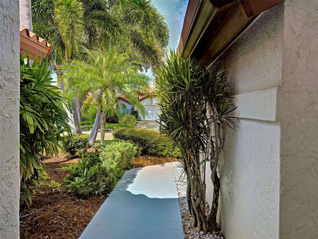 1176 HARBOR TOWN WAY, Venice, FL 34292