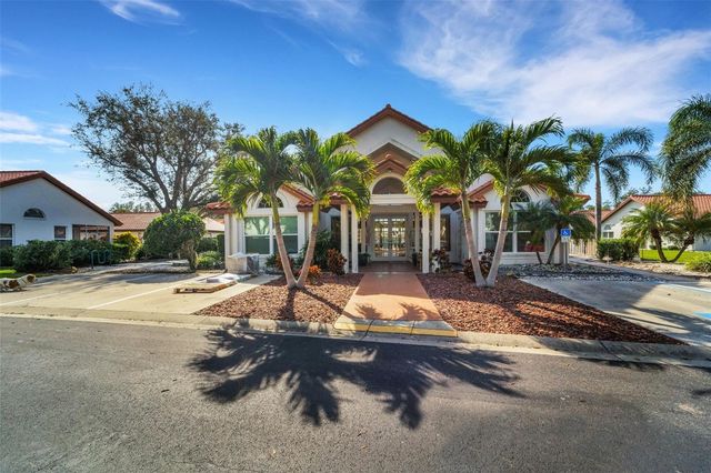 1176 HARBOR TOWN WAY, Venice, FL 34292