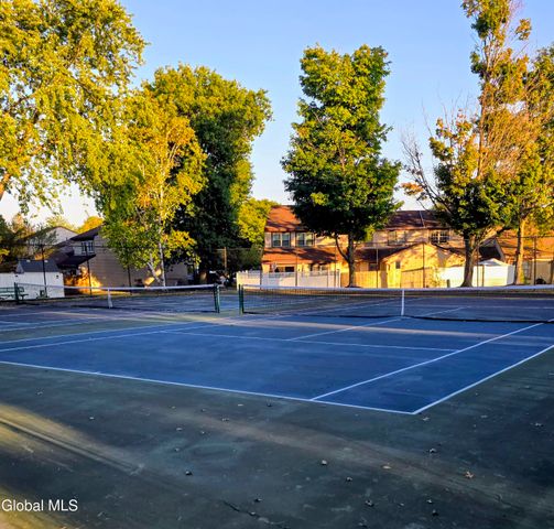 22 Ziemke Farm Lane, Cohoes, NY 12047