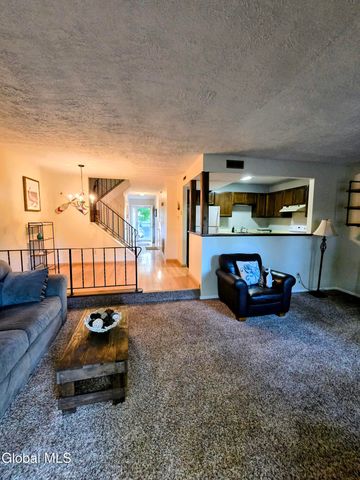 22 Ziemke Farm Lane, Cohoes, NY 12047