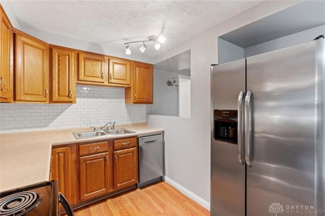 4407 Nowak Avenue, Huber Heights, OH 45424
