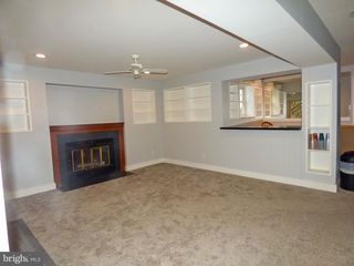 5515 BELLE POND DR, Centreville, VA 20120