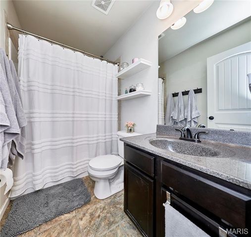 331 Vigilant Street, Wentzville, MO 63385
