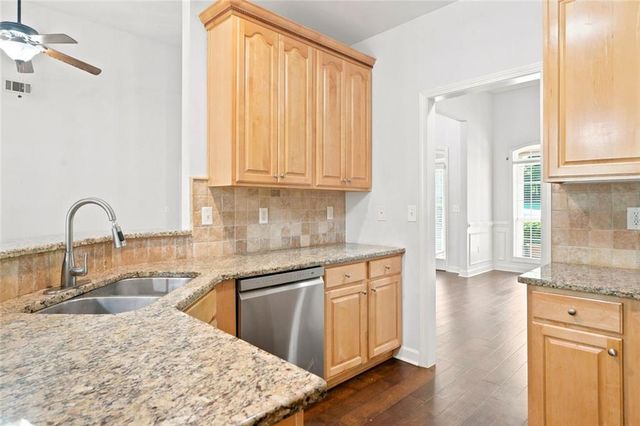 8876 Camp Tree Ct Court, Winston, GA 30187