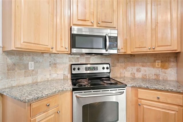 8876 Camp Tree Ct Court, Winston, GA 30187