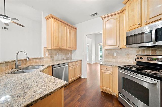 8876 Camp Tree Ct Court, Winston, GA 30187