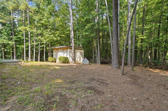 8876 Camp Tree Ct Court, Winston, GA 30187