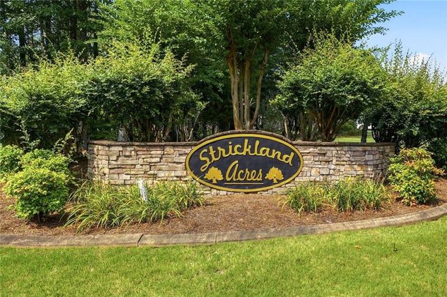 8876 Camp Tree Ct Court, Winston, GA 30187