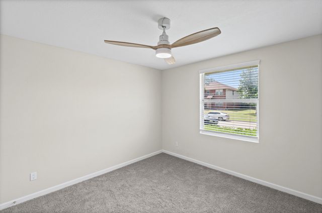 2140 Hacienda Court, Grand Prairie, TX 75052