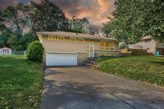 2039 Marion Street, Roseville, MN 55113