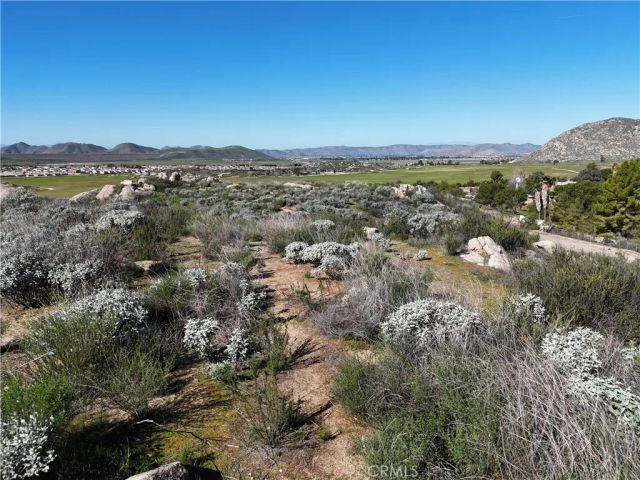 27 Starlight Mesa, Hemet, CA 92544
