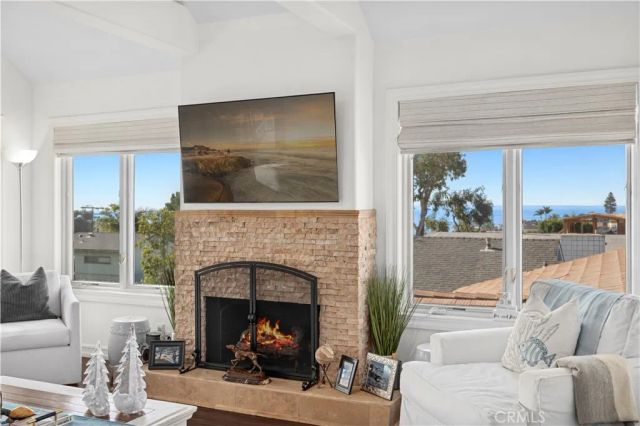 423 Poppy, Corona Del Mar, CA 92625