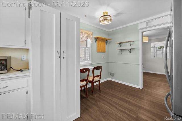 19712 Gaukler Street, St. Clair Shores, MI 48080