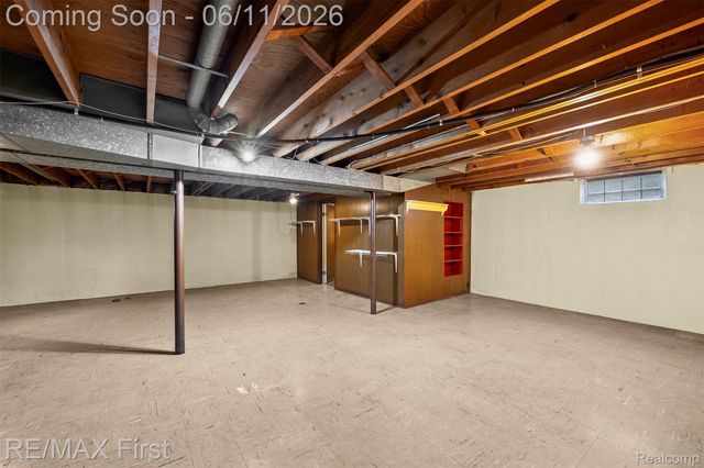 19712 Gaukler Street, St. Clair Shores, MI 48080