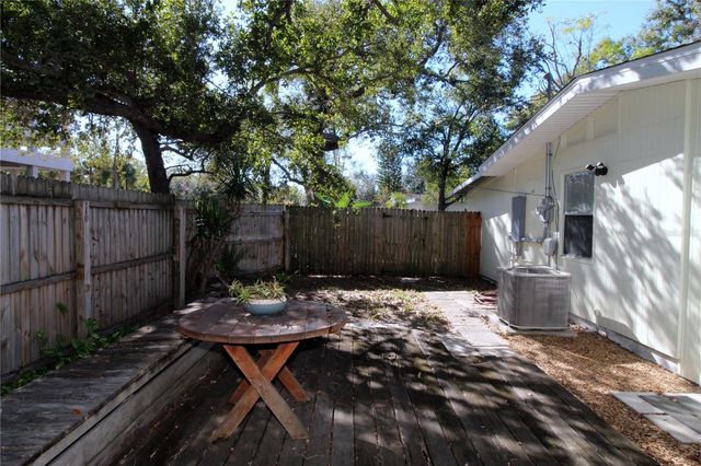 2696 LOMA LINDA STREET, Sarasota, FL 34239