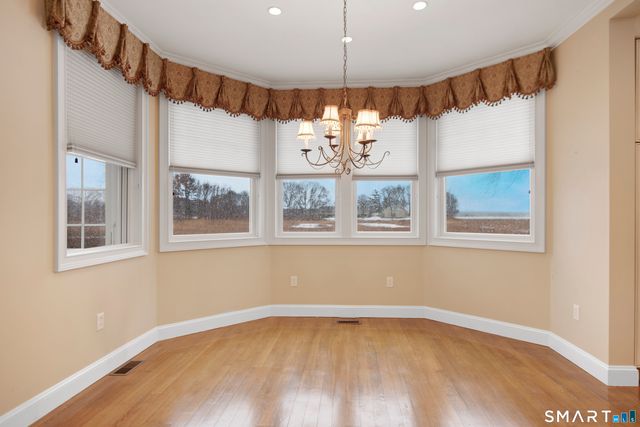 446 Main Street 9, Old Saybrook, CT 06475