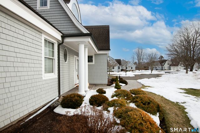 446 Main Street 9, Old Saybrook, CT 06475