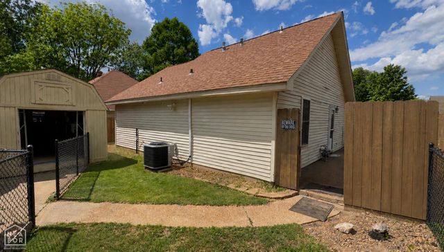 1613 Brooke Circle, Jonesboro, AR 72401