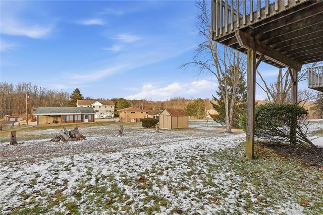 105 Woodcrest Drive, North Fayette, PA 15108