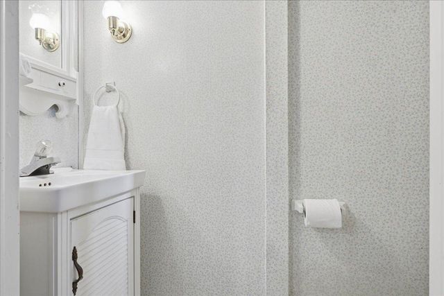 4444 Jackson Street NE, Columbia Heights, MN 55421