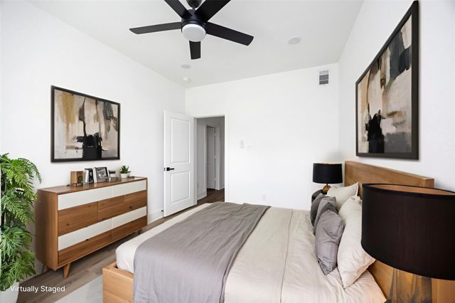 934 South Lane A, Houston, TX 77088