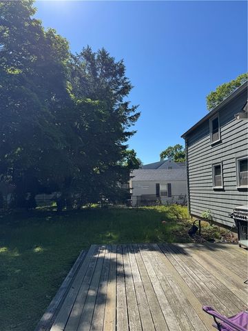 199 Main Avenue, Warwick, RI 02886