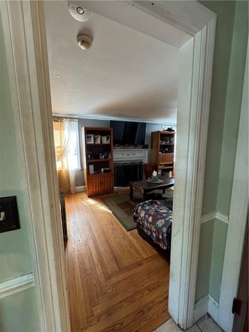 199 Main Avenue, Warwick, RI 02886