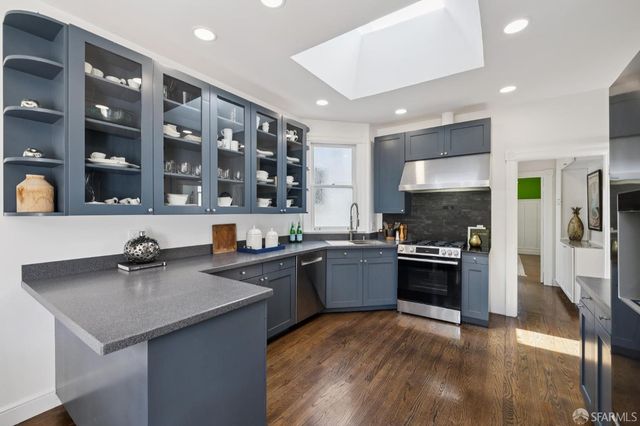 263 Carl Street, San Francisco, CA 9117