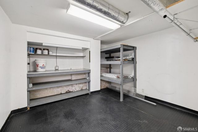 263 Carl Street, San Francisco, CA 9117