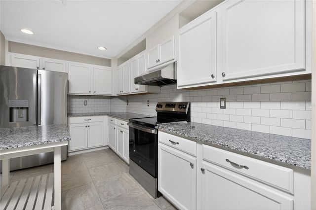 17200 NILE CT, Punta Gorda, FL 33955