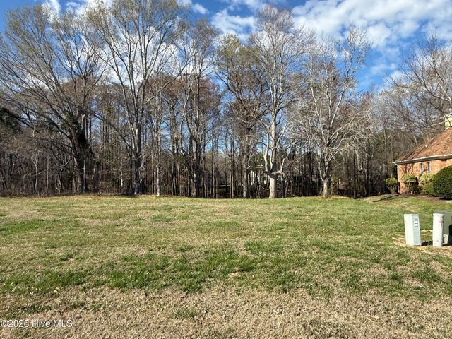 32 Pasquotank Blvd., Hertford, NC 27944