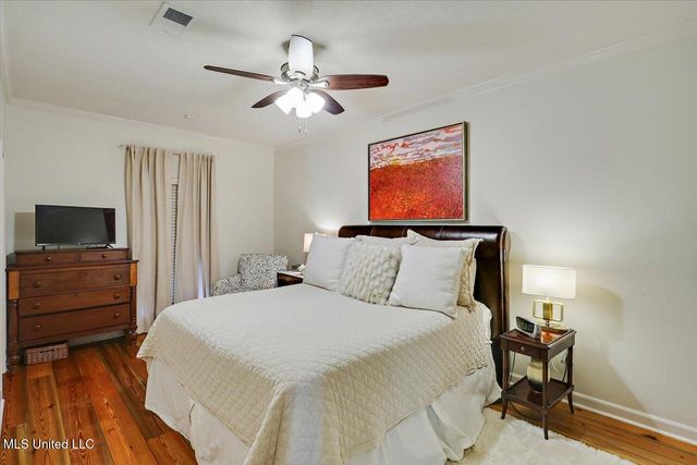 112 Newport Circle, Clinton, MS 39056