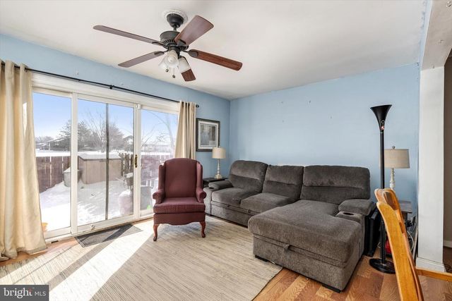 61 COVINGTON DR, East Windsor, NJ 08520