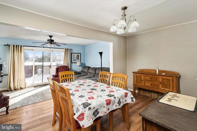 61 COVINGTON DR, East Windsor, NJ 08520