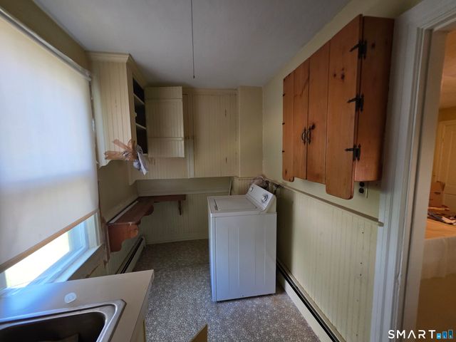 21-23 Pulaski Street, Griswold, CT 06351