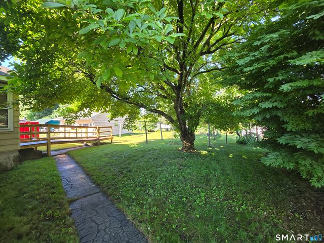 21-23 Pulaski Street, Griswold, CT 06351