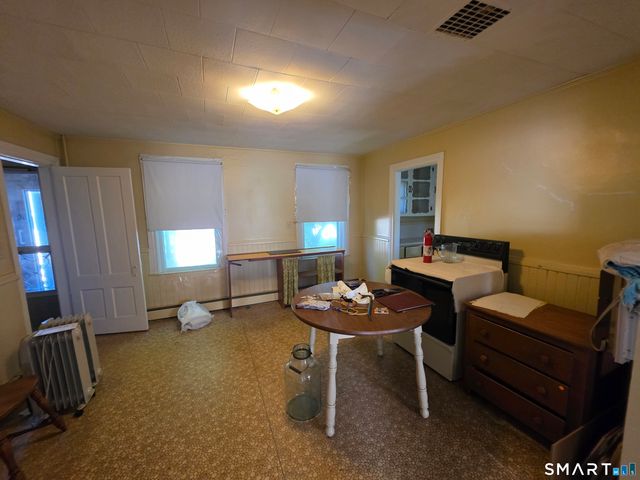 21-23 Pulaski Street, Griswold, CT 06351