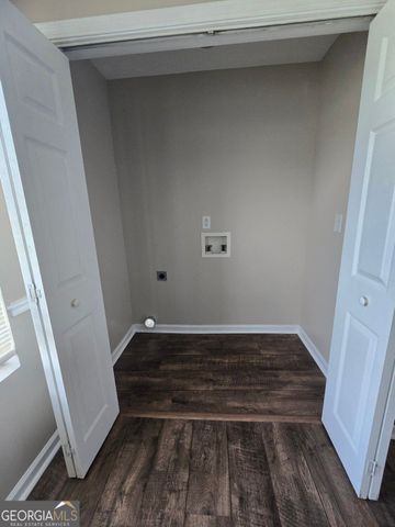585 Forest Hills Path, Forest Park, GA 30297