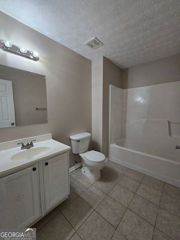 585 Forest Hills Path, Forest Park, GA 30297