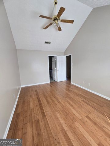 585 Forest Hills Path, Forest Park, GA 30297